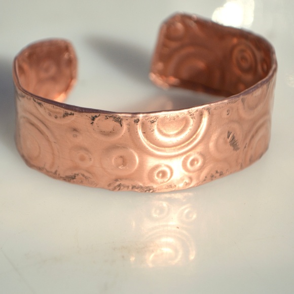 Mens Copper Embossed Cuff Bracelet Circles Rustic - Picture 5 of 8